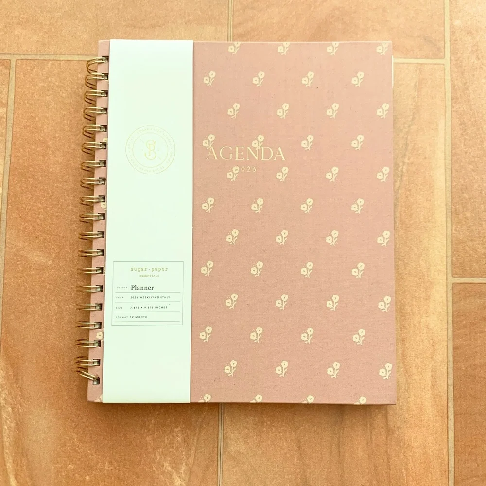 NWT Sugar Paper Pink & White Spiral Floral Weekly Monthly Agenda Planner 2026